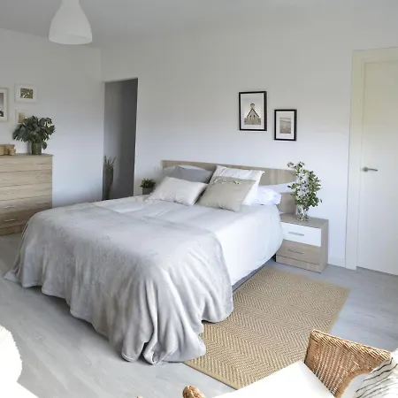 Os Faros Pisos Turisticos Lägenhet *