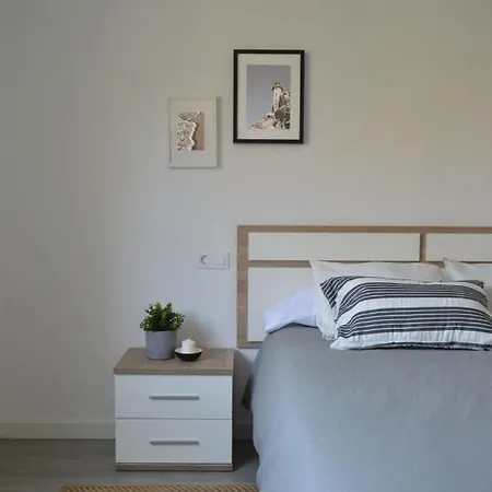 Os Faros Pisos Turisticos