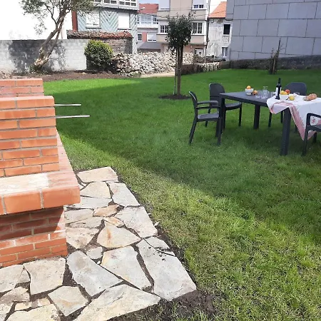 Os Faros Pisos Turísticos Apartamento *