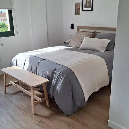 Os Faros Pisos Turisticos Apartment Arou