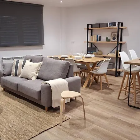 Apartment Os Faros Pisos Turisticos *