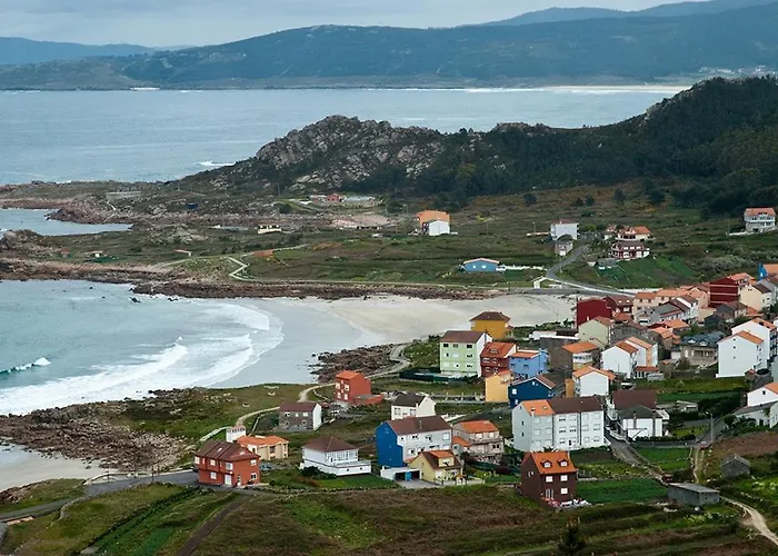 Os Faros Pisos Turisticos 아파트 Arou