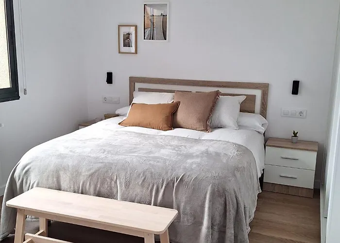 Os Faros Pisos Turisticos