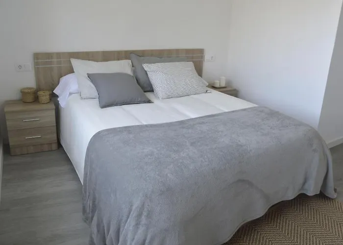 Os Faros Pisos Turisticos Apartament Arou