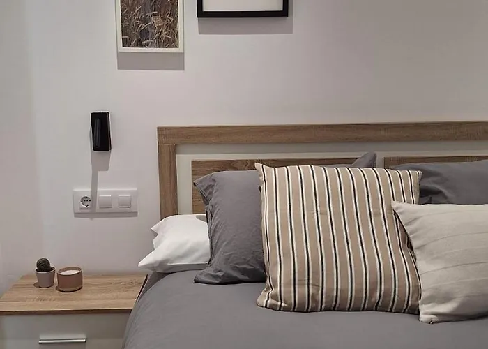 Os Faros Pisos Turisticos